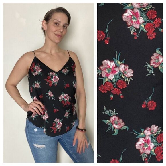 Express Floral Top Black Red Pink Feminine V Neck Medium - Picture 1 of 9